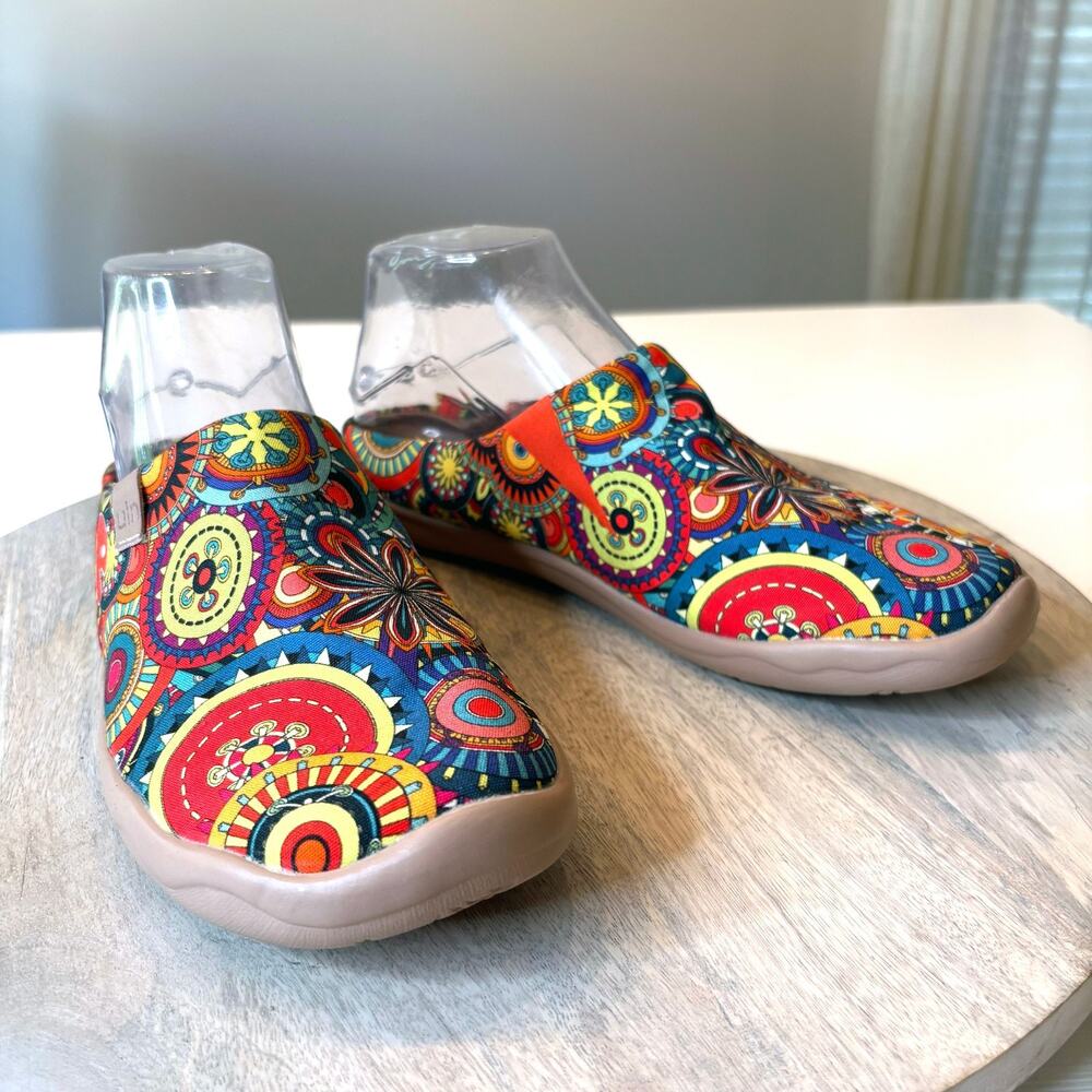 UIN Toledo Womens 7.5 EU 38.5 Floral Art Canvas Slip On Shoes Colorful Boho
